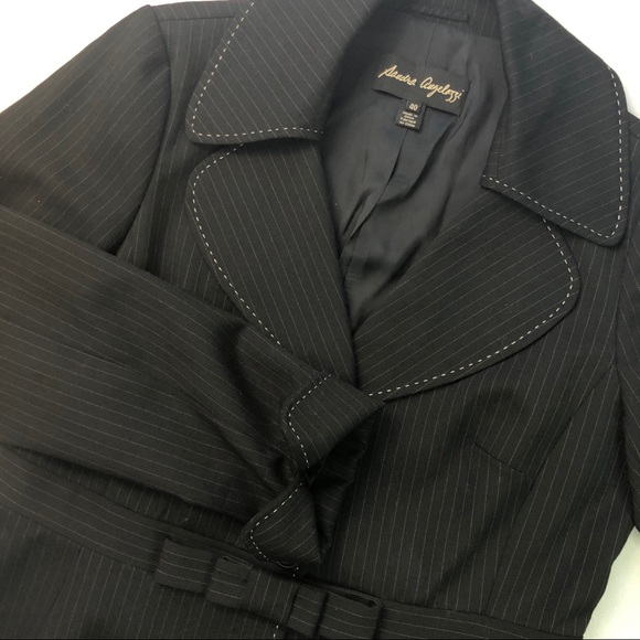 Sandra Angelozzi Jackets & Blazers - Sandra Angelozzi black striped blazer bow Sz M/L